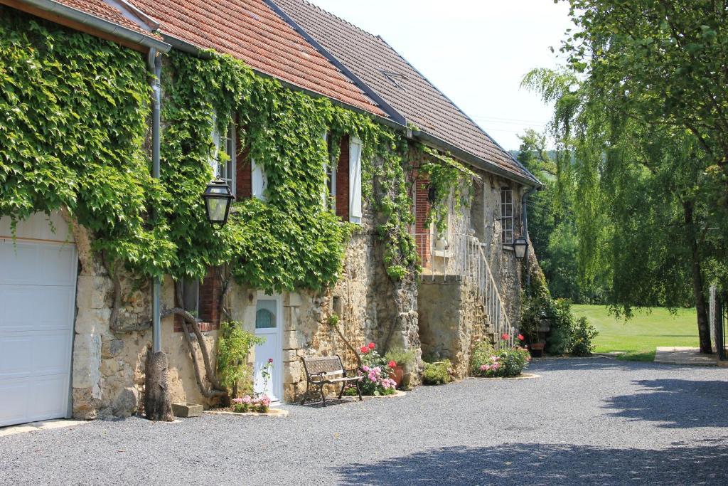 Domaine Du Moulin De L'Etang Panzió Châtillon-sur-Marne Kültér fotó